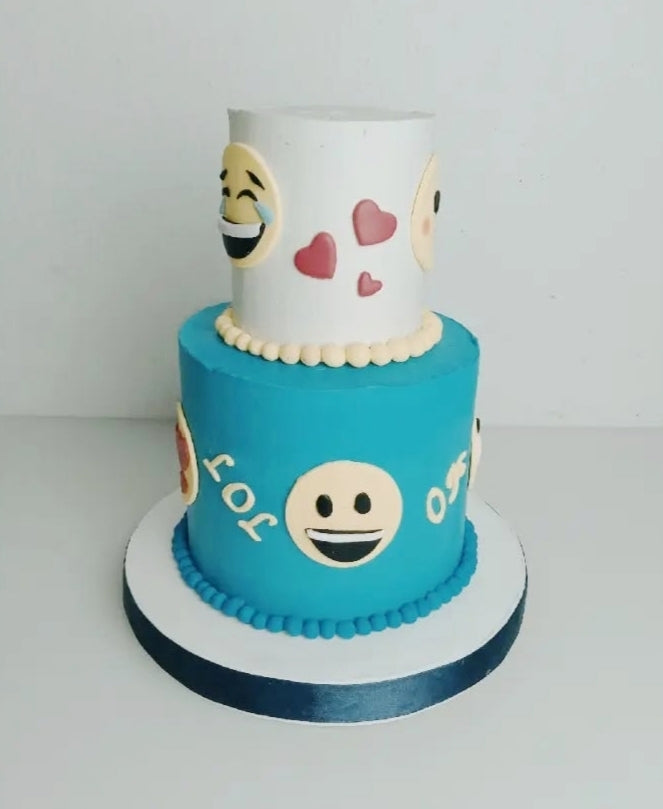 Tortas infantiles de dos pisos.