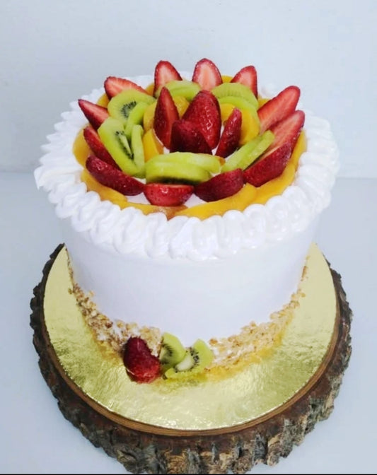 Postre torta frutal